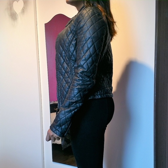 Jacket - Picture 2 of 4